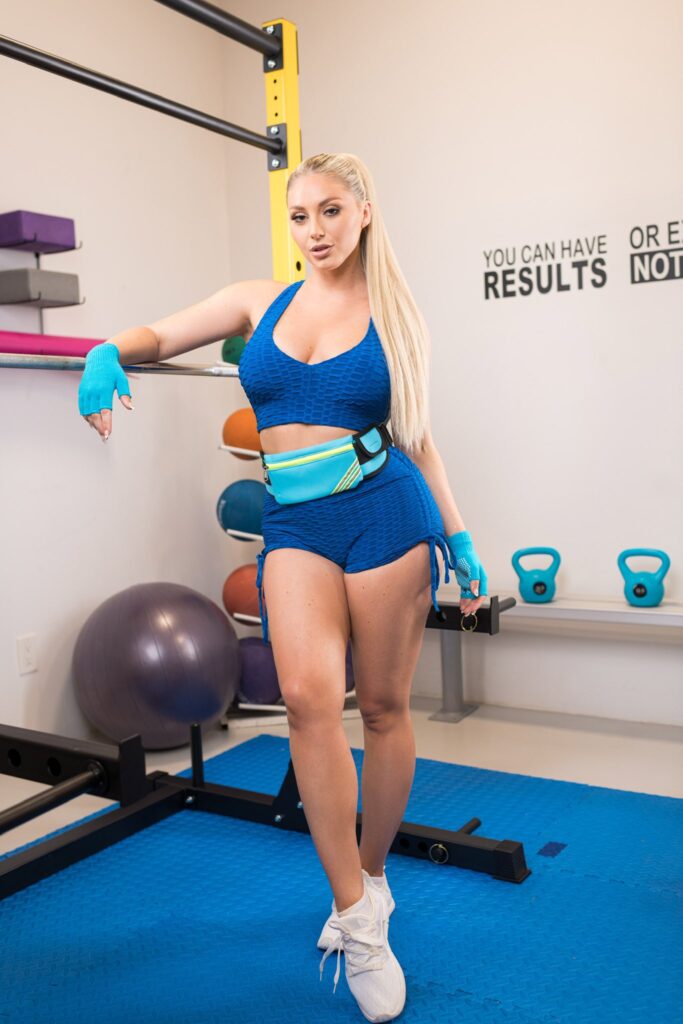Top 20 Brazzers Pornstars SexiestPornstars.com - Hottest Brazzers pornstar Kayley Gunner porn pics sfw