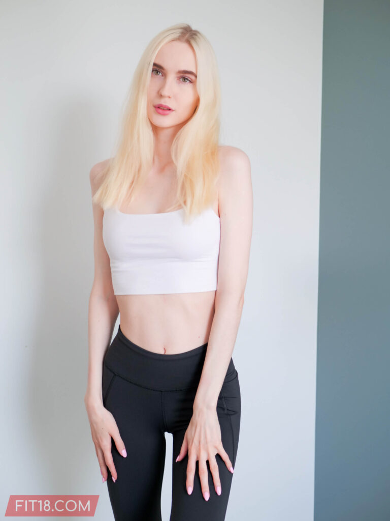 Top 10 Estonian Pornstars SexiestPornstars.com - Hottest Estonian pornstar Shinaryen porn pics sfw